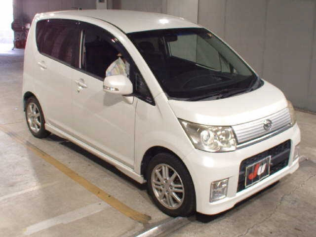 DAIHATSU MOVE — фото