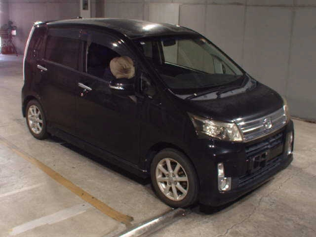 DAIHATSU MOVE — фото