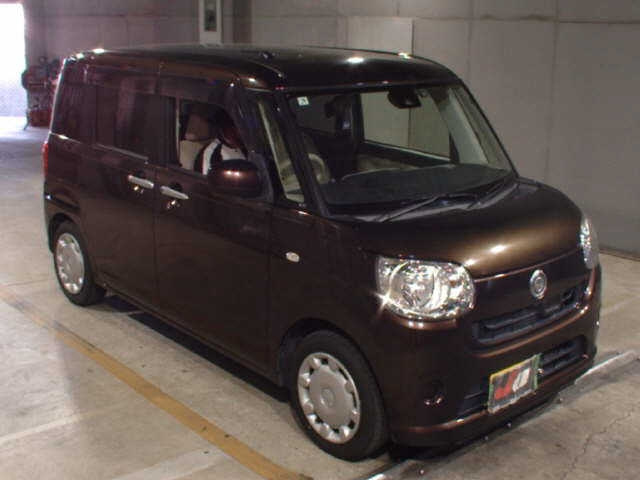 DAIHATSU MOVE — фото