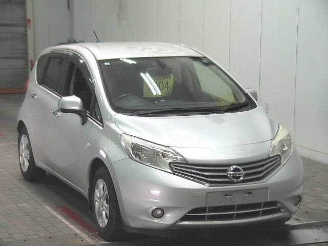 NISSAN NOTE — фото