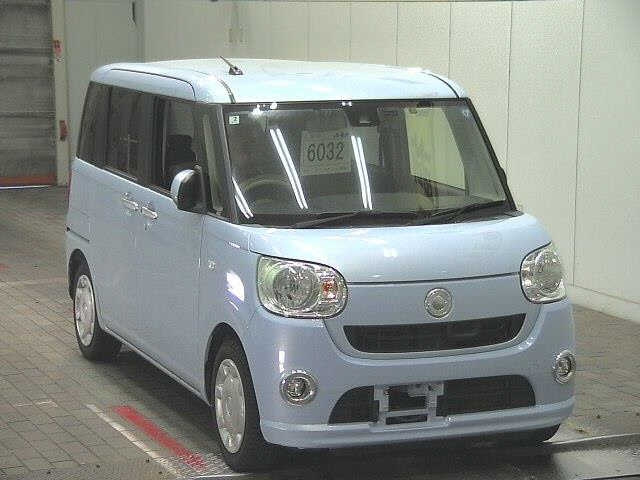 DAIHATSU MOVE — фото