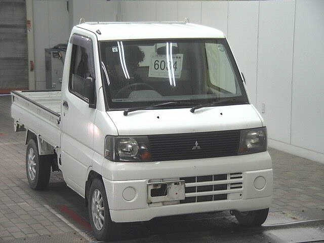 MITSUBISHI MINICAB — фото