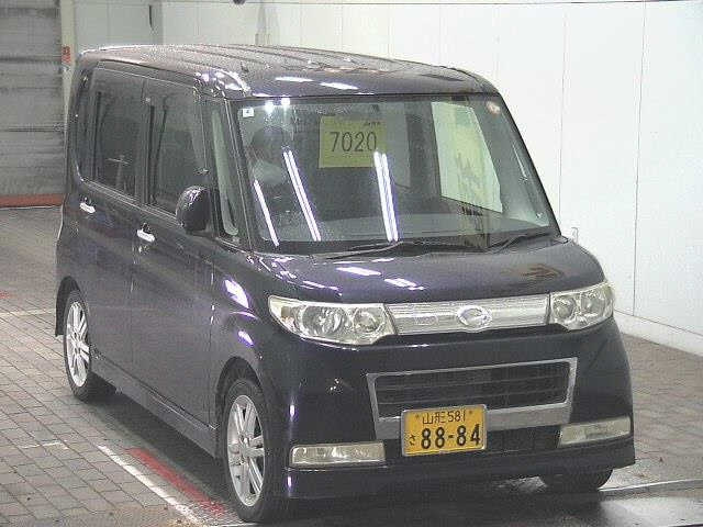 DAIHATSU TANTO — фото