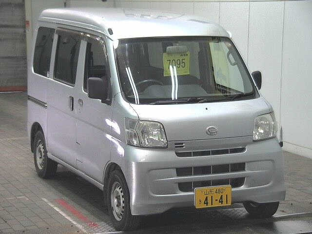 DAIHATSU HIJET — фото