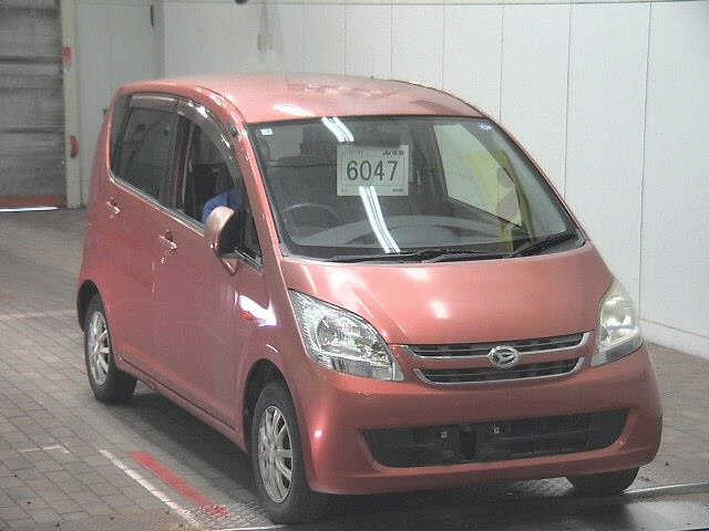 DAIHATSU MOVE — фото