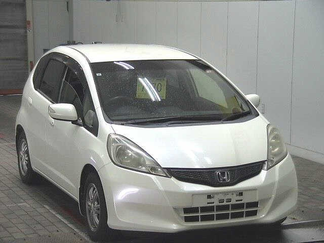 HONDA FIT — фото