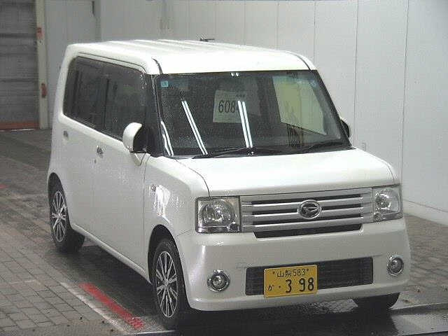 DAIHATSU MOVE — фото