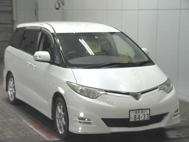 TOYOTA ESTIMA — фото