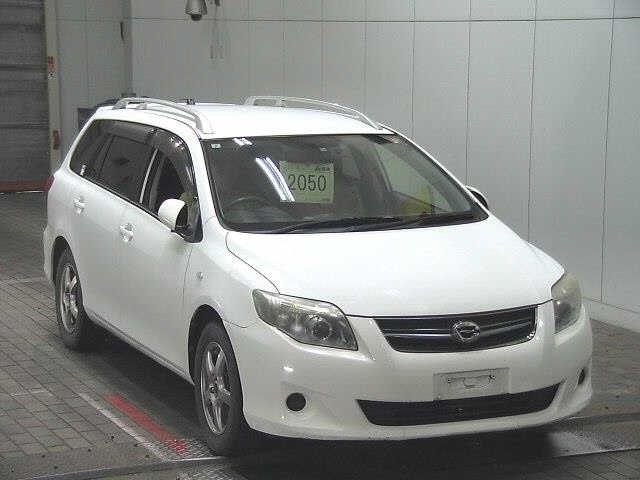 TOYOTA COROLLA — фото