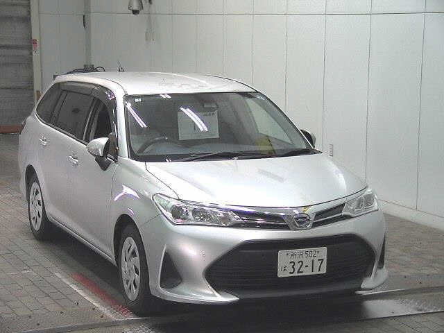 TOYOTA COROLLA — фото