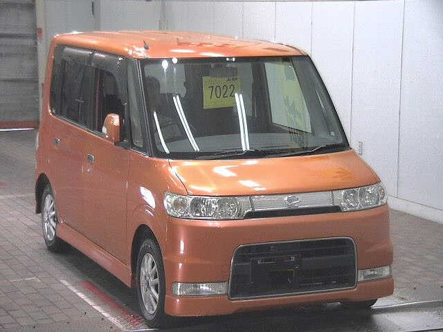 DAIHATSU TANTO — фото