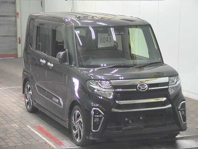 DAIHATSU TANTO — фото