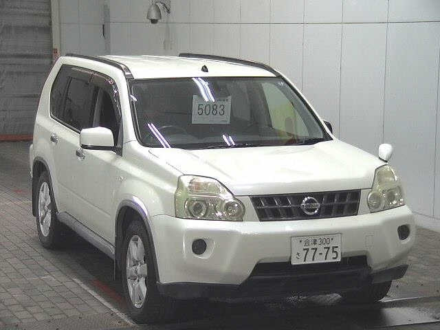NISSAN X TRAIL — фото