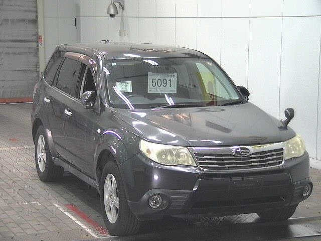 SUBARU FORESTER — фото
