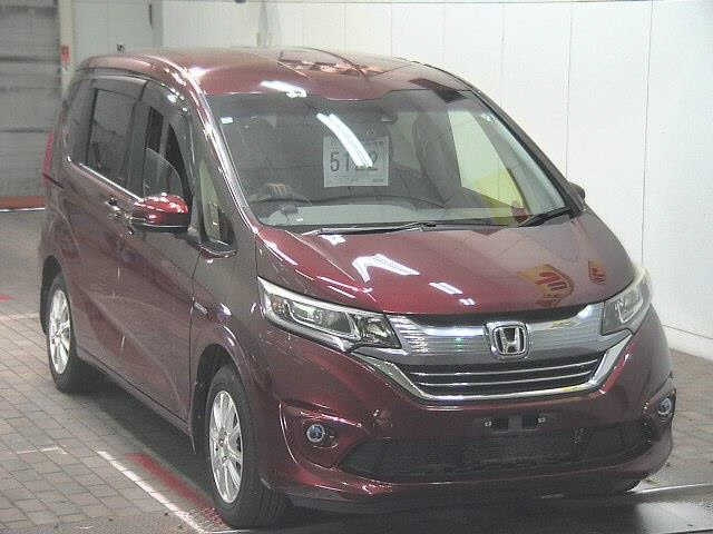 HONDA FREED — фото