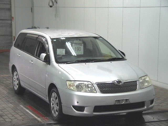 TOYOTA COROLLA — фото