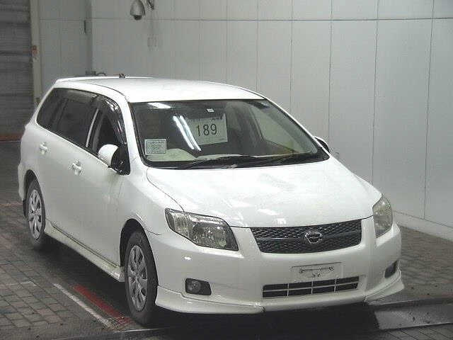 TOYOTA COROLLA — фото