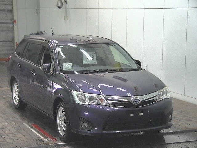 TOYOTA COROLLA — фото