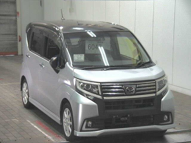 DAIHATSU MOVE — фото