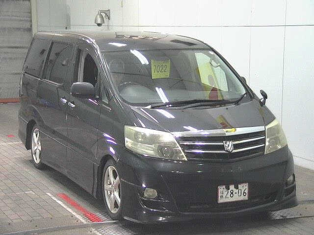 TOYOTA ALPHARD — фото