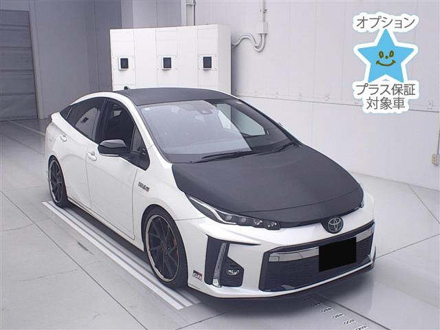 TOYOTA PRIUS — фото