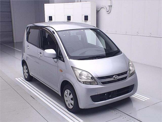 DAIHATSU MOVE — фото