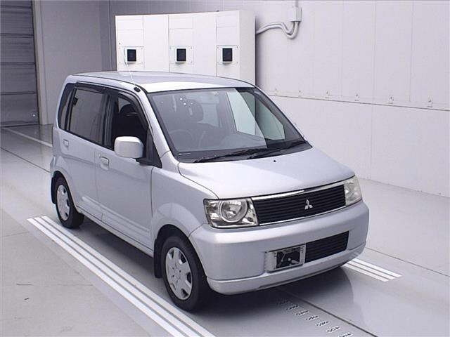 MITSUBISHI EK — фото