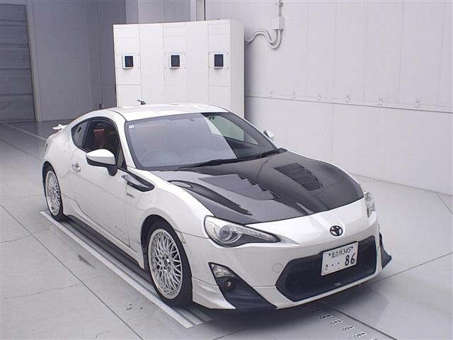 TOYOTA 86 — фото
