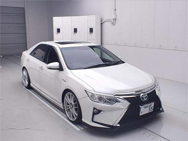 TOYOTA CAMRY — фото