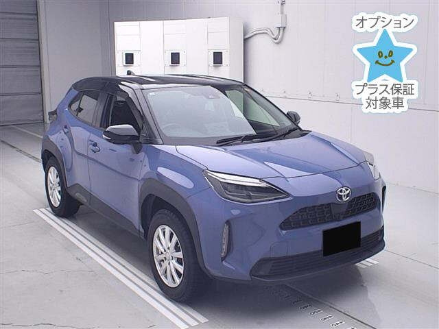 TOYOTA YARIS — фото