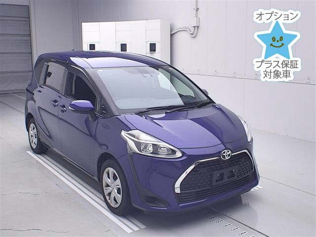 TOYOTA SIENTA — фото