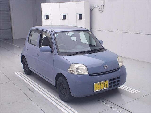 DAIHATSU ESSE — фото