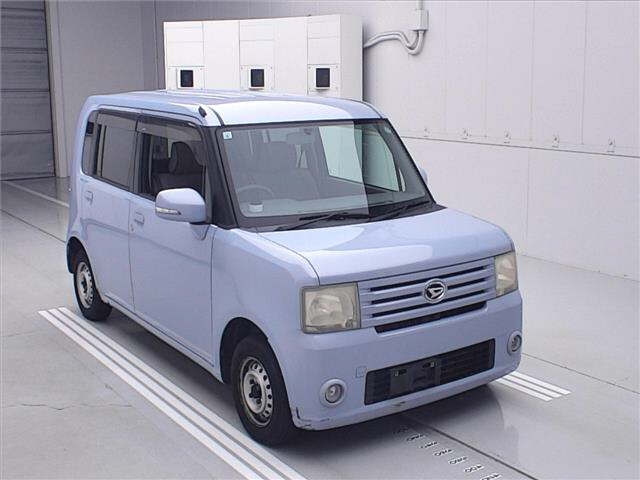 DAIHATSU MOVE — фото