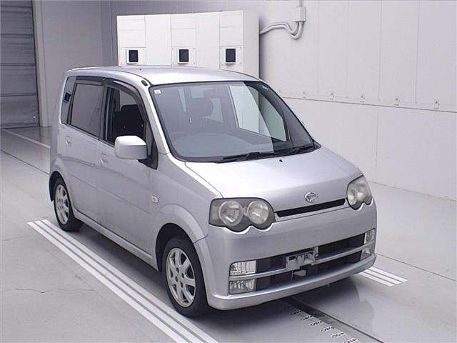 DAIHATSU MOVE — фото