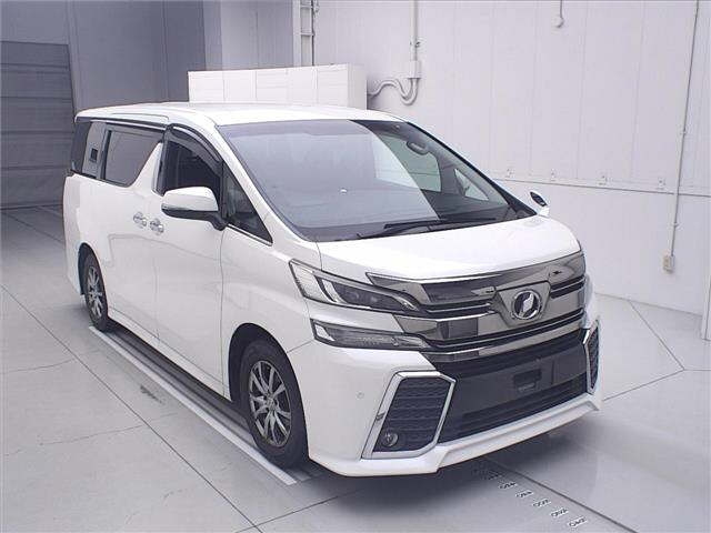 TOYOTA VELLFIRE — фото