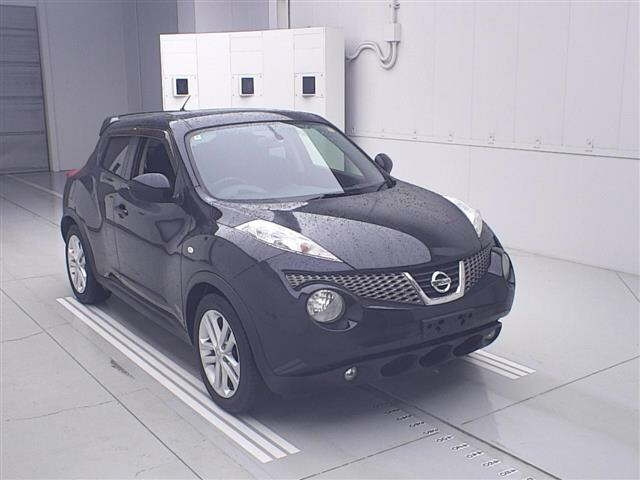 NISSAN JUKE — фото