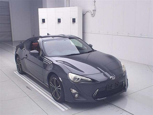 TOYOTA 86 — фото
