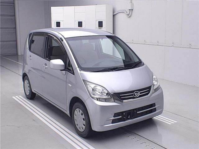 DAIHATSU MOVE — фото