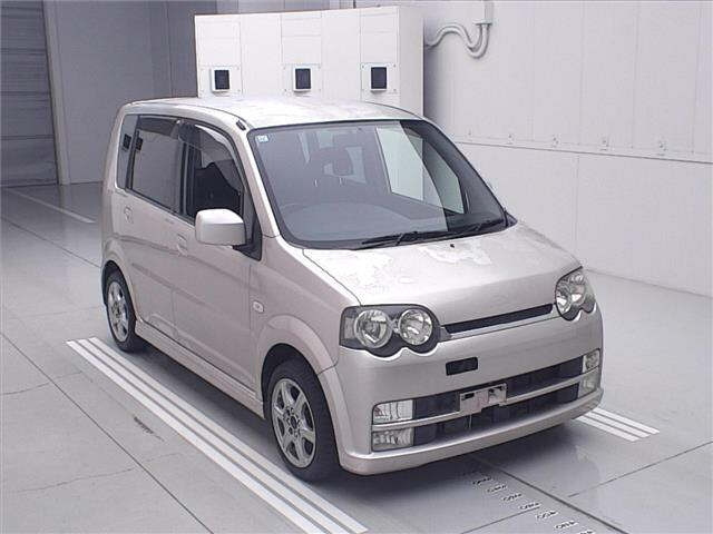 DAIHATSU MOVE — фото