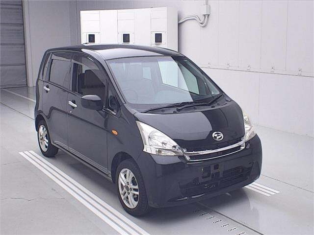 DAIHATSU MOVE — фото
