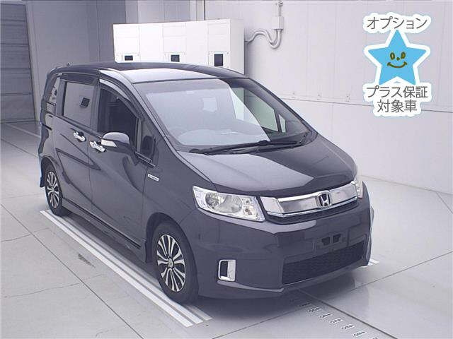 HONDA FREED — фото