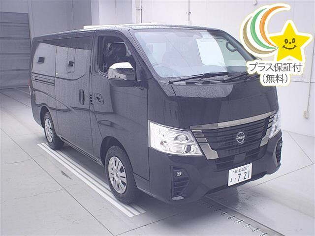 NISSAN CARAVAN — фото