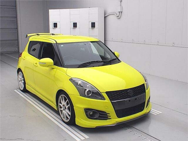 SUZUKI SWIFT — фото
