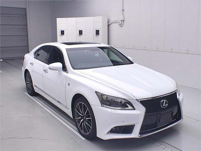 LEXUS LS