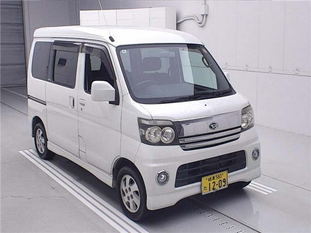 DAIHATSU ATRAI — фото