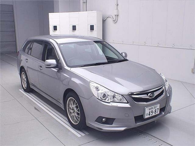 SUBARU LEGACY — фото
