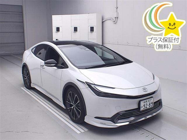 TOYOTA PRIUS — фото