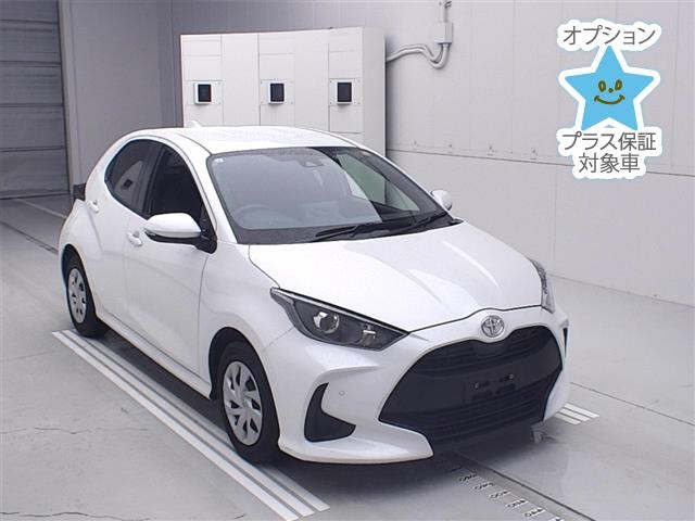 TOYOTA YARIS — фото