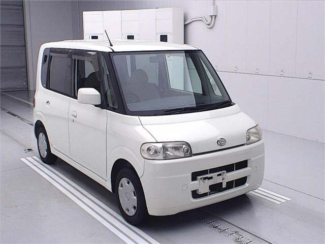 DAIHATSU TANTO — фото