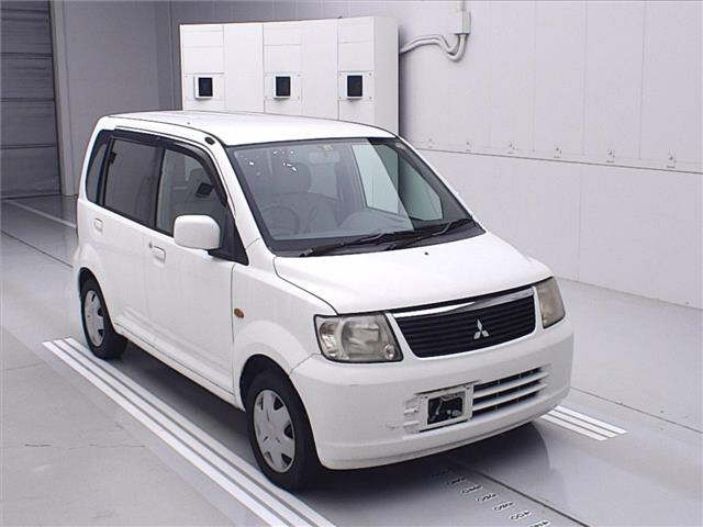 MITSUBISHI EK — фото